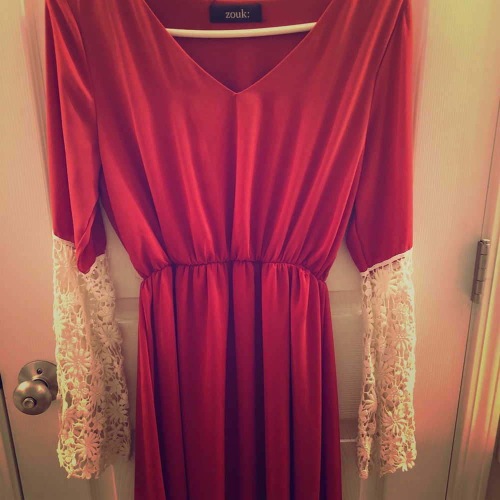 Medium Zouk Dress with Lace Sleeves